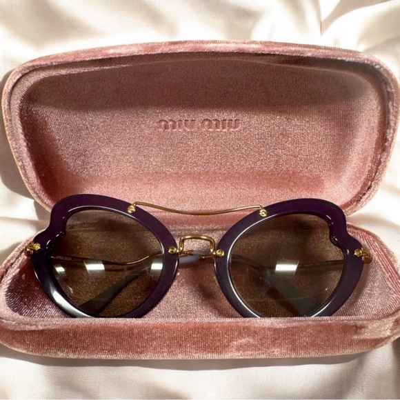 Miu Miu Adorable Purple Cay Eye Sunglasses NEW w/Case Sale - Picture 2 of 7